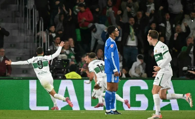 Real Madrid Drop Points At Elche, Atletico Scrape Win