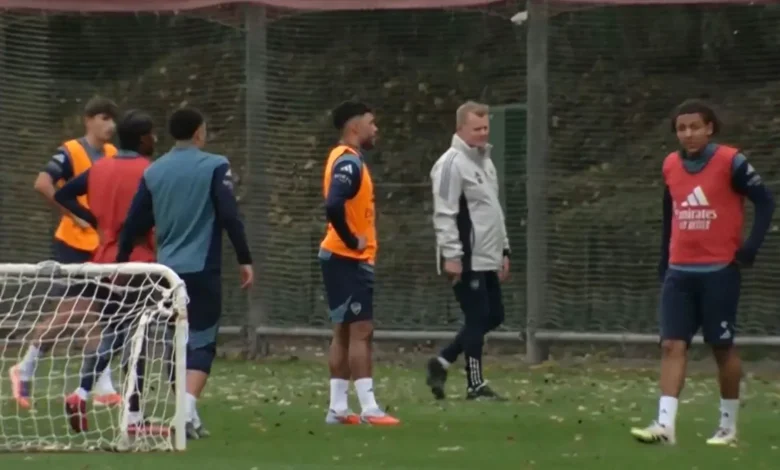 Record-breaking former Arsenal star, 32, returns to training with Gunners eight years after controversial exit