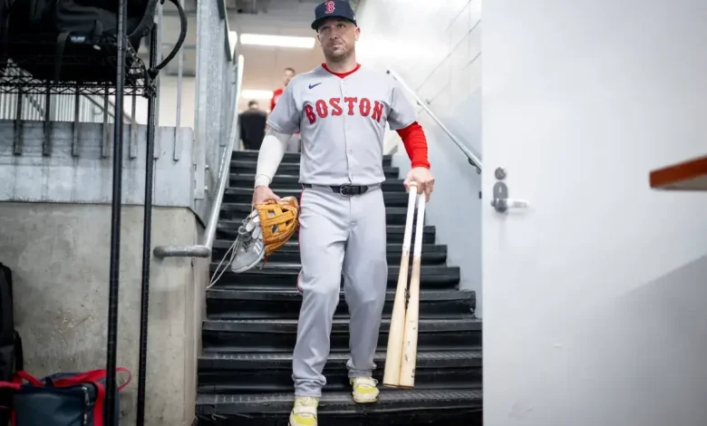 Red Sox Gold Glove Infielder Projected to Sign $182 Million Contract