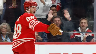 Red Wings' Todd McLellan Delivers Key Update on Patrick Kane’s Potential Return Timeline