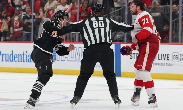 Red Wings show fight, but defensive mistakes prove costly again: Observations
