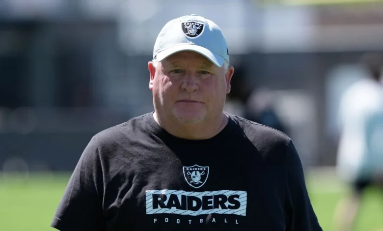 Reeling Raiders let go of OC Kelly, sources say