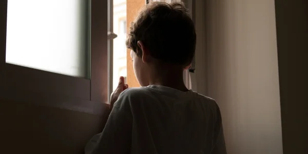 Reform deputy says pupils wearing ear defenders in class is ‘insane’