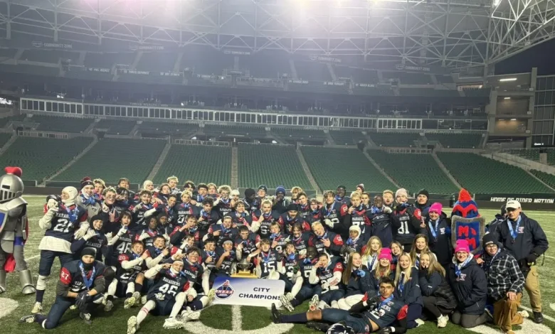 Regina Miller, Saskatoon Holy Cross win 6A football city titles
