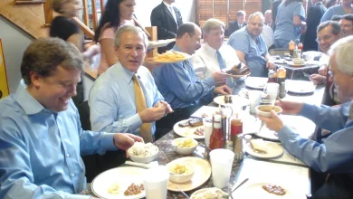 Remember When, Chattanooga? President George W. Bush lunched at Porker’s