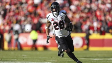 Report: Joe Mixon is not expected to play this season