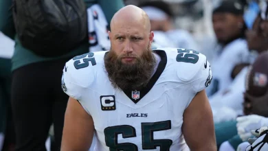 Report: Lane Johnson will not require surgery on his foot injury