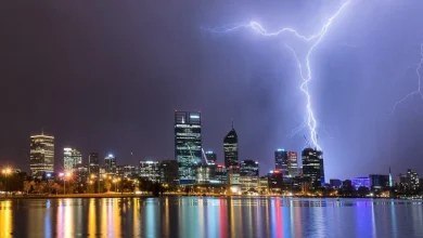 Residents told to ‘act now’ as thunderstorms hit WA