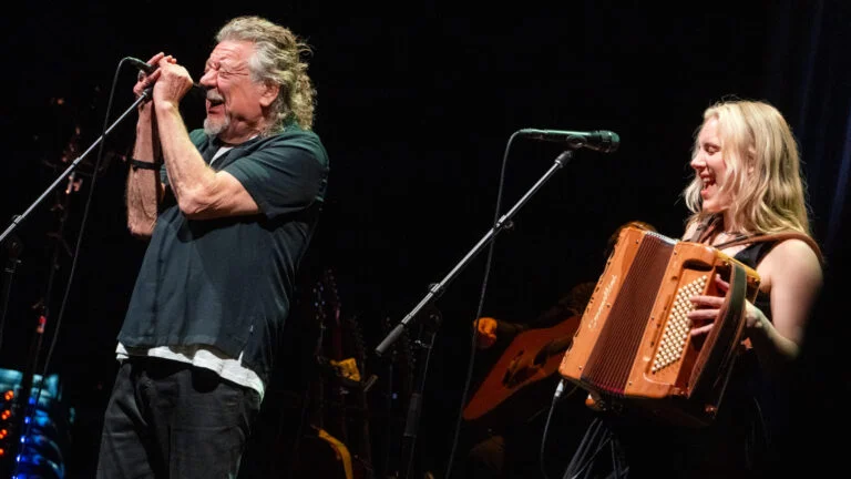 Review & setlist: At the Shubert, Robert Plant’s quest to keep evolving was on full display