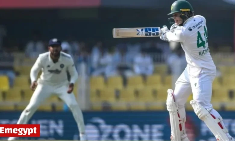 Rickelton shines in solid Proteas start despite Markram’s pre-tea dismissal