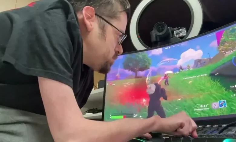 Ricky Berwick seems ready for Kick move after Twitch streaming ban