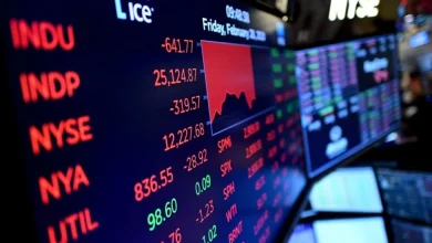 Risk selling continues ahead of Wall Street open