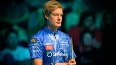 Robertson Sets Up Semi-Final With Selby