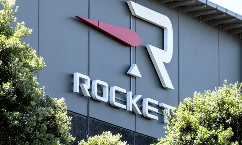 Rocket Lab (RKLB) Stock Climbs Ahead Of Q3 Earnings Report
