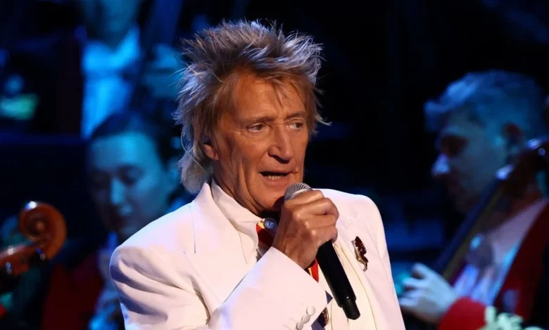 Rod Stewart slammed for ‘inappropriate’ performance during Festival of Remembrance