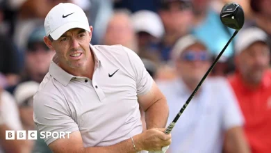Rory McIlroy in joint lead as he closes in on Race to Dubai title