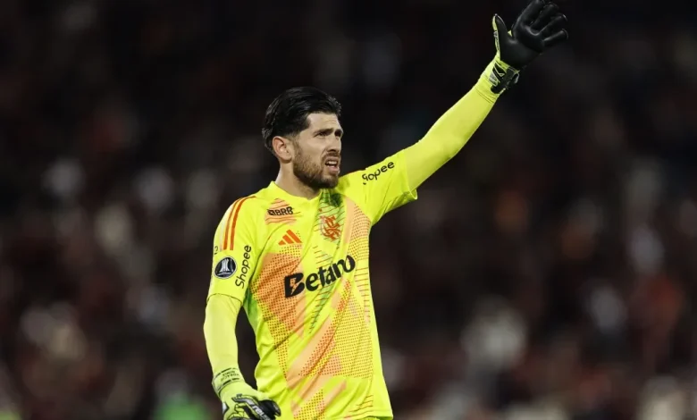 Rossi comete falha bizarra em Fluminense x Flamengo; veja