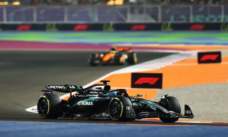 Russell and Verstappen share theories on "uneventful" Qatar F1 sprint