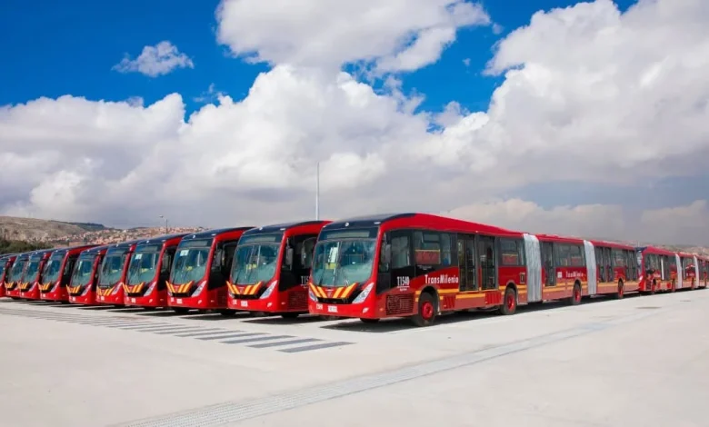 Rutas de TransMilenio para llegar y salir del concierto de Carín León en Bogotá