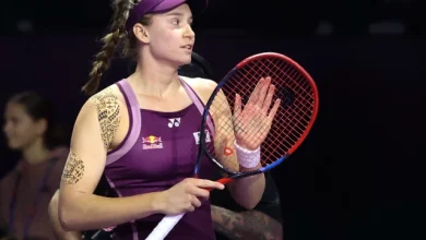 Rybakina dominates Alexandrova after Keys withdrawal at WTA Finals