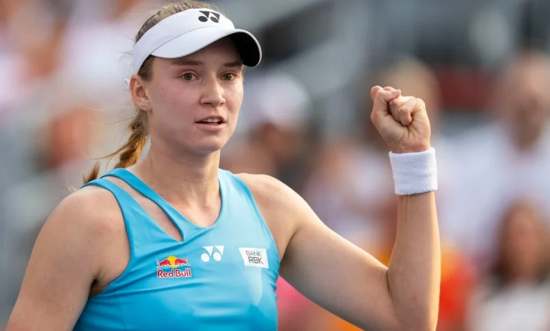 Rybakina stuns Swiatek to reach semis at WTA Finals for first time