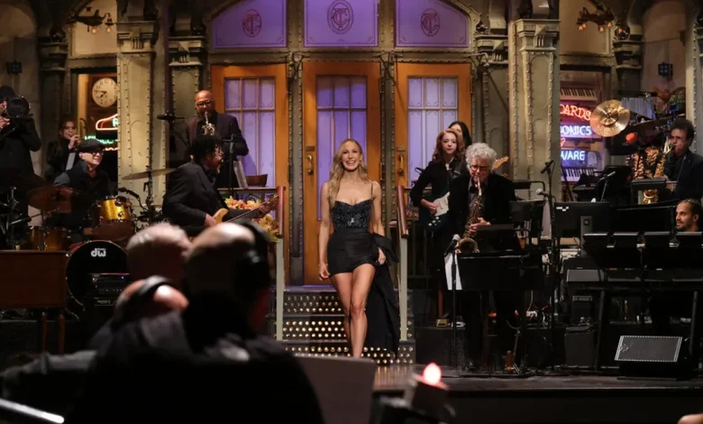 'SNL' host Nikki Glaser shocks with pedophilia jokes in monologue