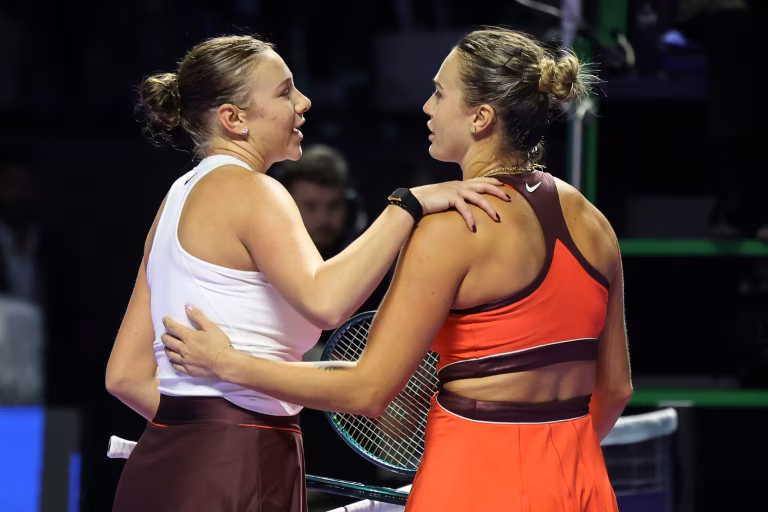 Sabalenka beats Anisimova in pulsating WTA Finals semi