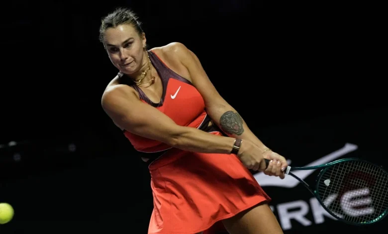 Sabalenka overcomes Anisimova to line up title match vs. Rybakina at WTA Finals