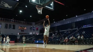 Samford Women's Basketball Rolls Past Stillman 90–35