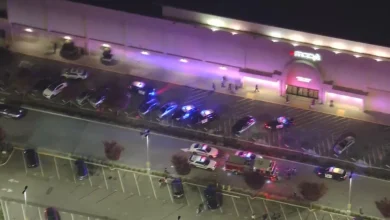 San Jose police investigate shooting at Westfield Valley Fair Mall that sent 3 to hospital