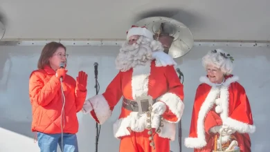 Santa Claus comes to town!