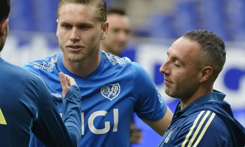 Santi Cazorla, gran novedad en el once del Oviedo para recibir al Rayo