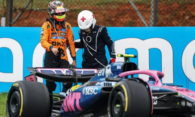 Sao Paulo GP Sprint: Lando Norris wins as Oscar Piastri crashes out in big F1 2025 title race moment