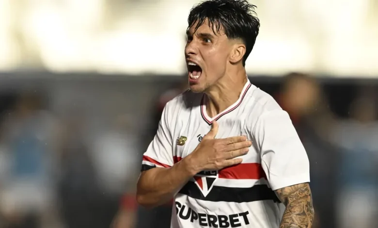 São Paulo busca empate com Flamengo e "ajuda" Palmeiras no Brasileirão