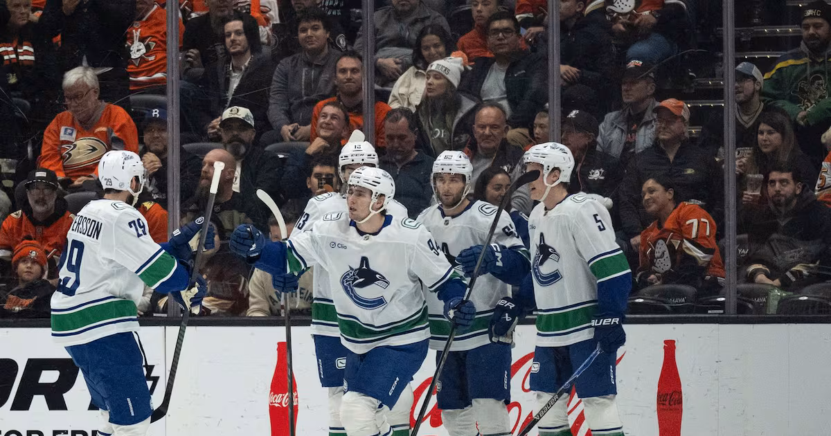 Sasson, O’Connor score late to back Tolopilo in Canucks’ win over Ducks