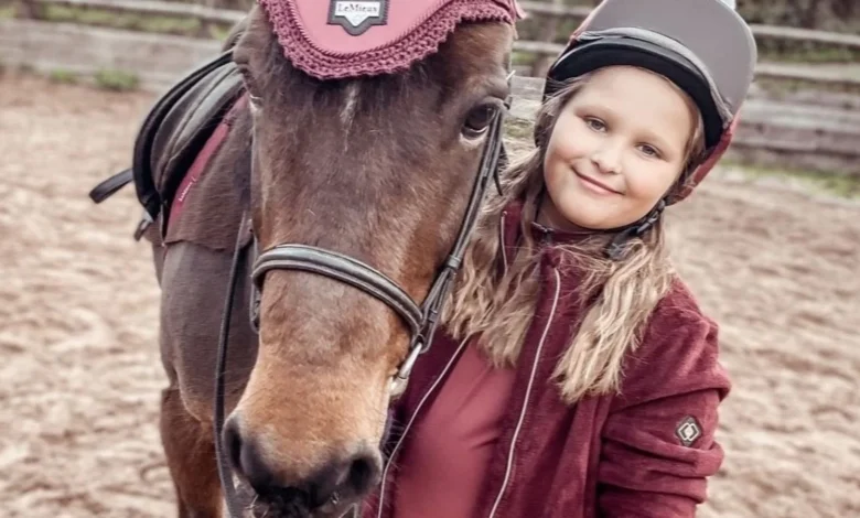 Schoolgirl died after being sectioned, inquest hears | ITV News