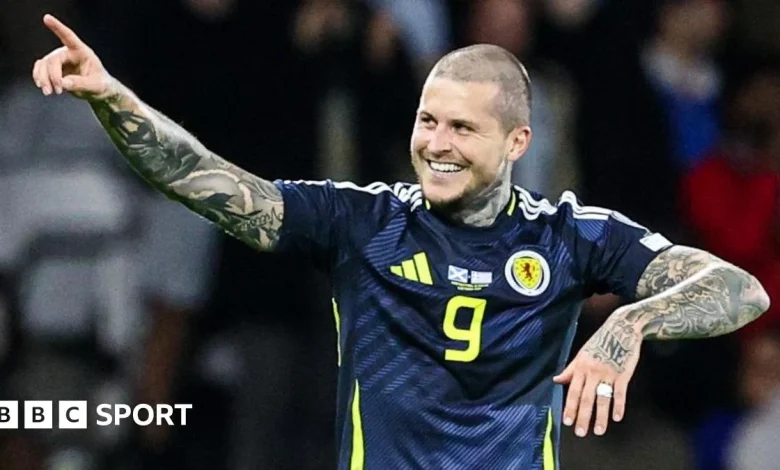 Scotland: Lyndon Dykes doesn't want to rely on World Cup play-off 'buffer'