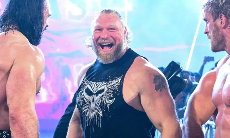 Scott Steiner reacts after Brock Lesnar shoves Bron Breakker's head suddenly