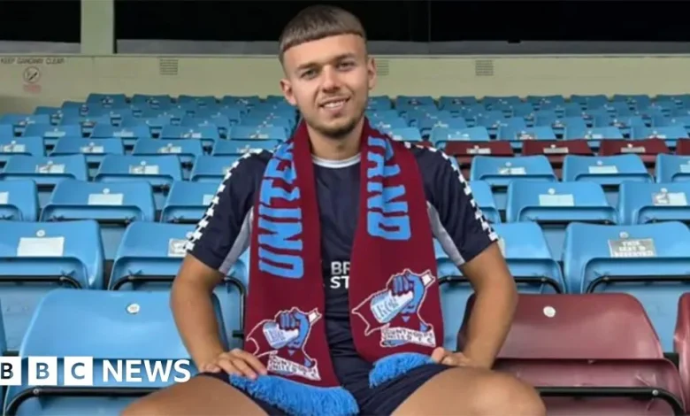 Scunthorpe United footballer injured in Huntingdon train stabbing