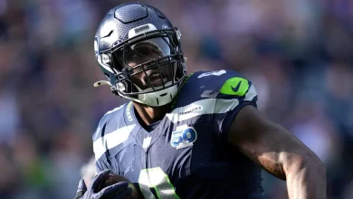 Seahawks' DeMarcus Lawrence ties record with 2 TDs vs. Cardinals