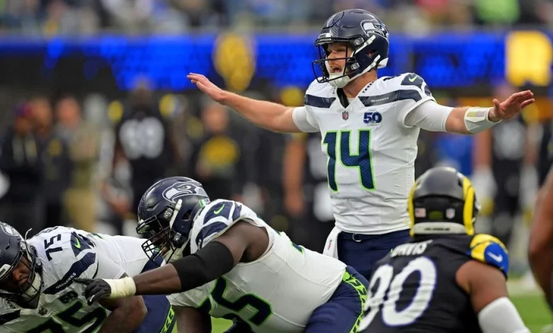 Seahawks offer ardent defense of Darnold in loss
