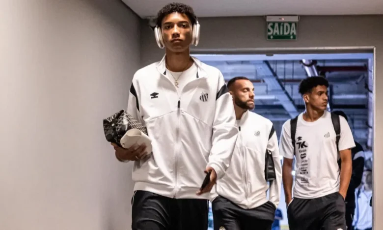 Sem Neymar, Robinho Jr. é titular pela primeira vez em Palmeiras x Santos