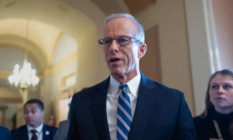 Senate holds rare Saturday session aimed at ending government shutdown, will reconvene Sunday