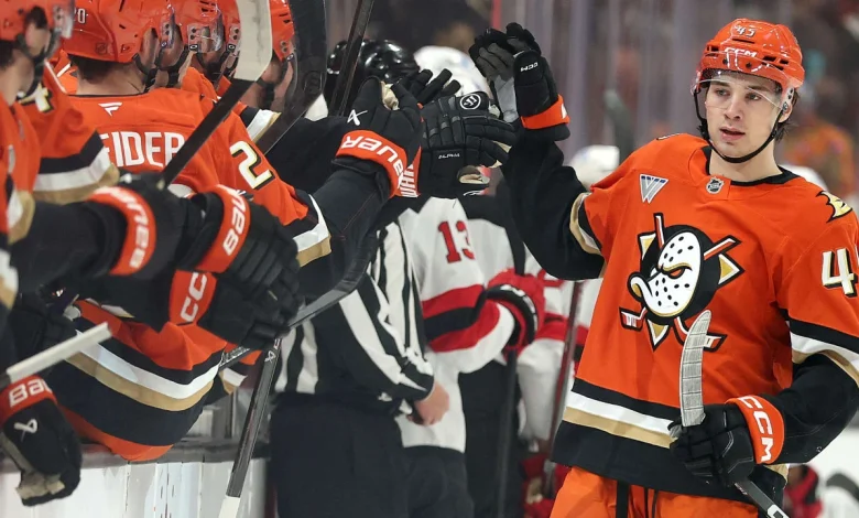 Sennecke, Gauthier lead Ducks past Devils for 3rd straight win