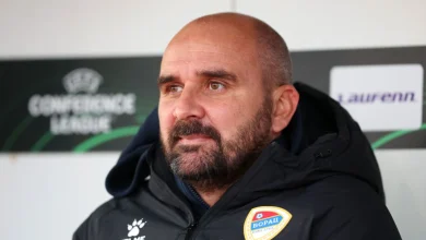 Serbian manager Mladen Zizovic dies of heart attack during league match