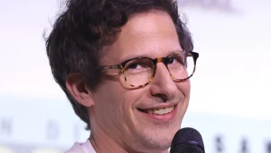 Seth Meyers and Andy Samberg Feuded over a Roots Sweater