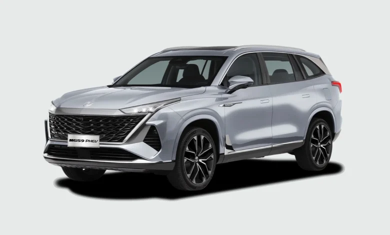 Seven seat hybrid MG SUV gets car crash reveal