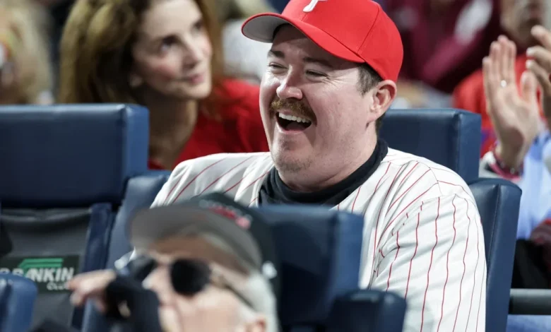 Shane Gillis to perform largest headline show of career at Lincoln Financial Field in 2026