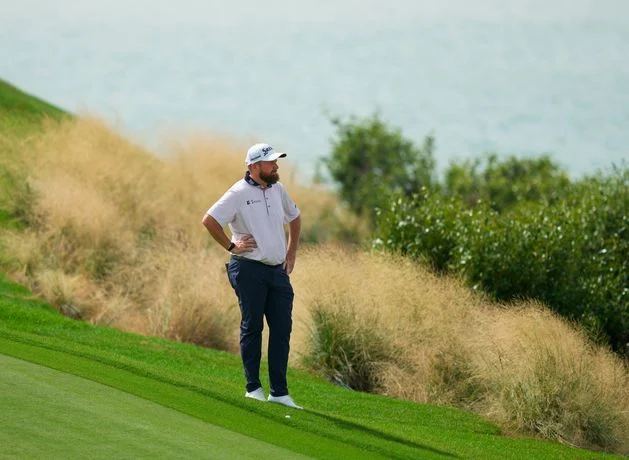 Shane Lowry looking to complete unfinished business after sparking 64 gives him share of Abu Dhabi lead