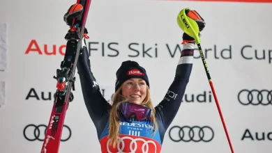 Shiffrin dominates slalom for career win 102